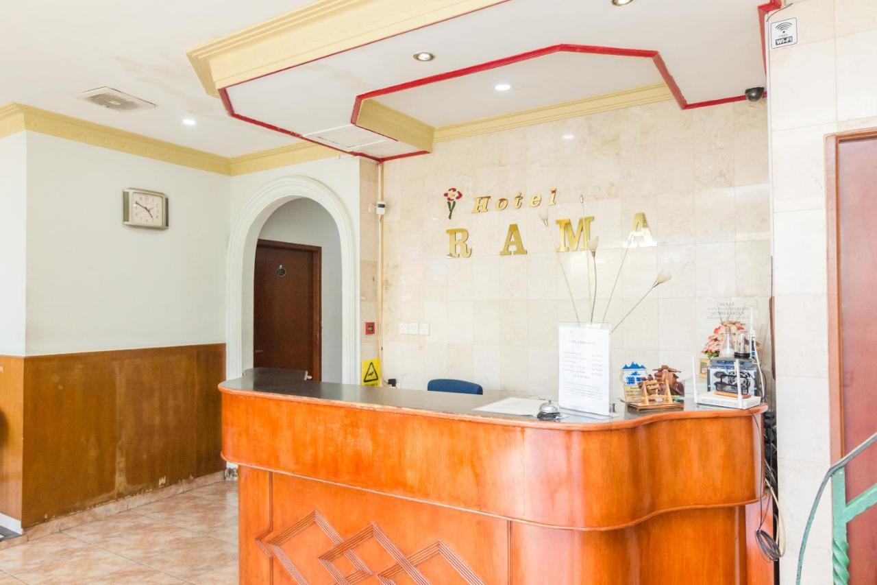 Oyo 2422 Rama Hotel Нагоя Экстерьер фото
