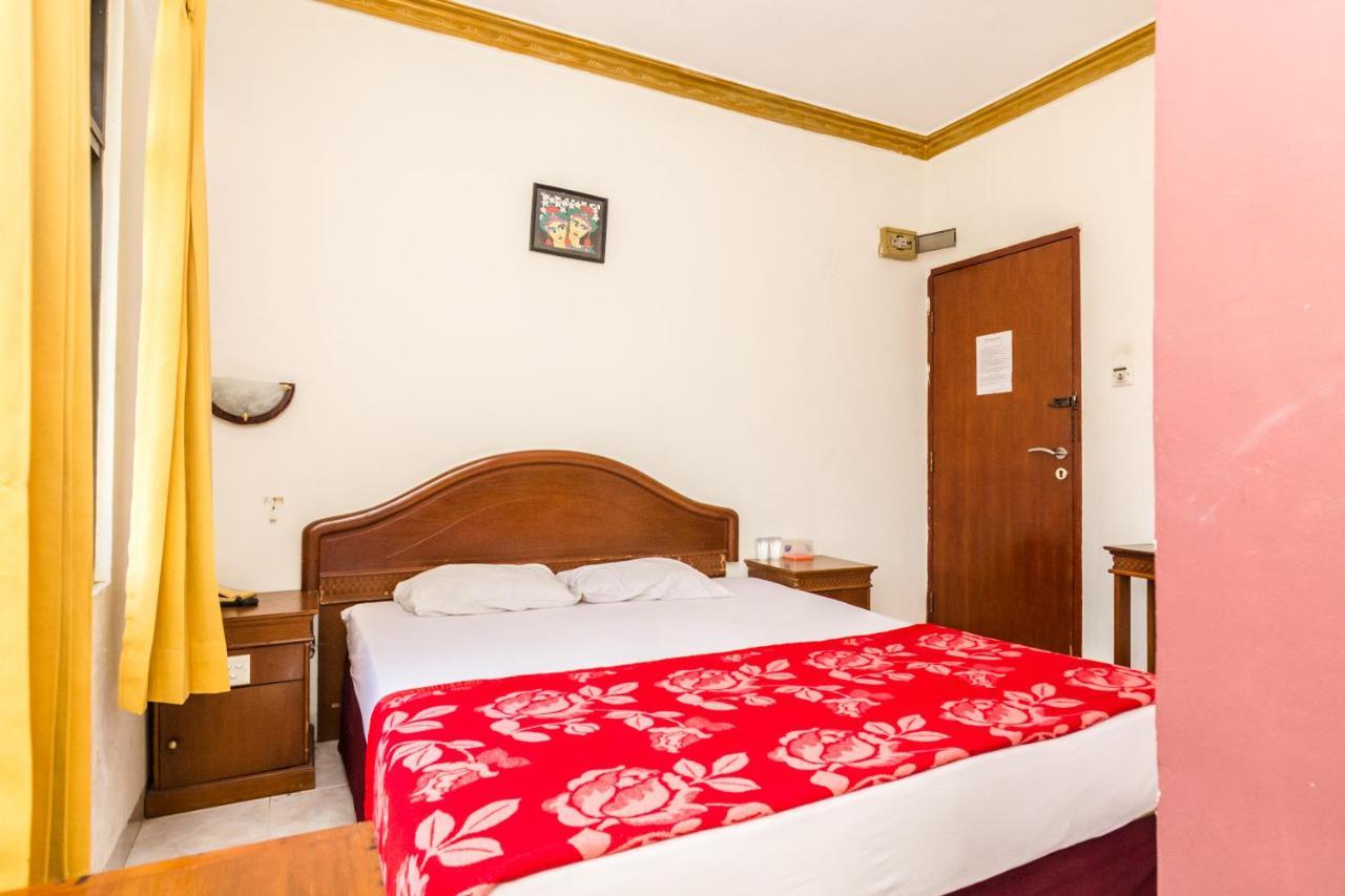Oyo 2422 Rama Hotel Нагоя Экстерьер фото